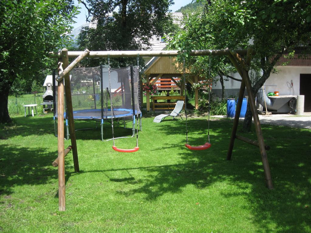 בוהין Guest House Znidar מראה חיצוני תמונה